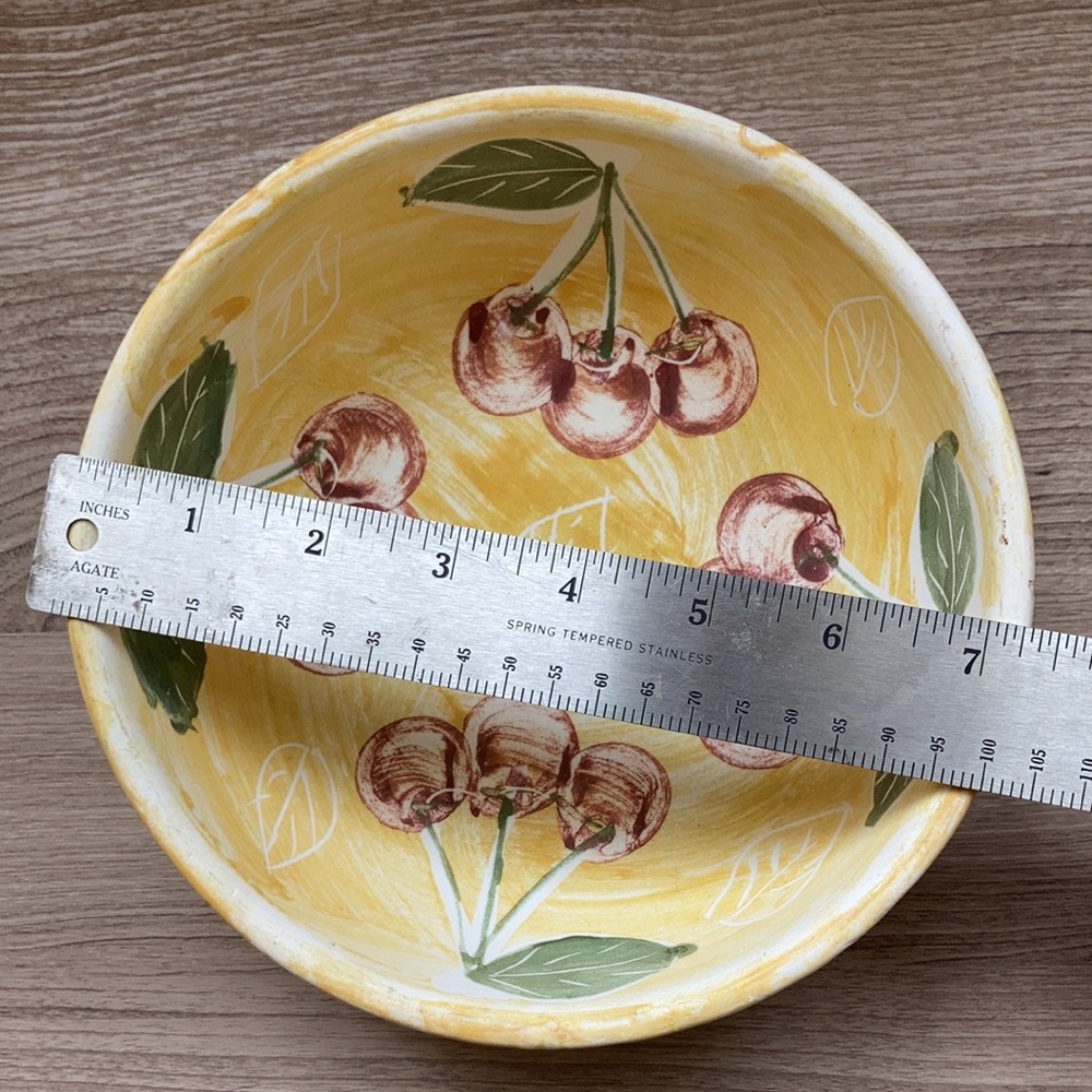 Pottery Barn vintage ceramic bowl made in Mexico - Picture 9 of 11